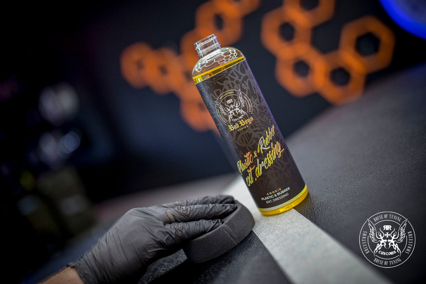 Plastic Exterior Dressing 500ml